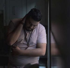دانلود آهنگ امیر حسین افتخاری حلالم کن