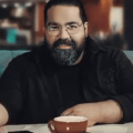 دانلود آهنگ رضا صادقی بخند دانلود آهنگ رضا صادقی بخند