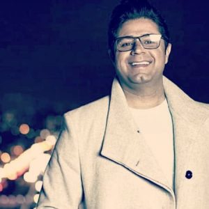 دانلود آهنگ زخمی عشقی وطنم حجت اشرف زاده