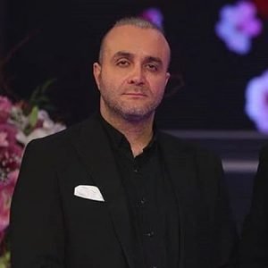 دانلود آهنگ عشق یعنی سینا سرلک