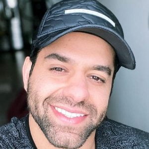 دانلود آهنگ رضا بهرام آدم سابق دانلود آهنگ رضا بهرام آدم سابق