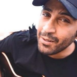 دانلود آهنگ احمد سلو زیبای بی عاطفه دانلود آهنگ احمد سلو زیبای بی عاطفه