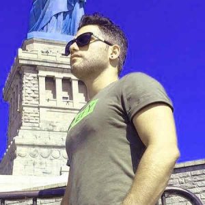 دانلود آهنگ چقدر بهت گفتم نرو همه با من دیدن تو رو احمد سعیدی
