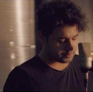 دانلود آهنگ امو بند بخند دانلود آهنگ امو بند بخند
