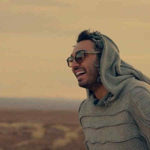 دانلود آهنگ سینا درخشنده آدم برفی