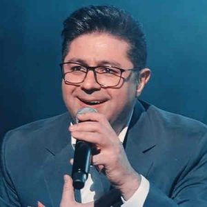 دانلود آهنگ ای بهانه ی زنده بودنم حجت اشرف زاده دانلود آهنگ ای بهانه ی زنده بودنم حجت اشرف زاده