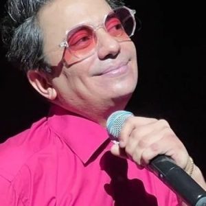 دانلود آهنگ دور همیم ولی جات خالیه میپرسن چته محسن ابراهیم زاده دانلود آهنگ دور همیم ولی جات خالیه میپرسن چته محسن ابراهیم زاده