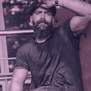 دانلود آهنگ اگه دیدی حالم داغونه نرو معین زد دانلود آهنگ اگه دیدی حالم داغونه نرو معین زد