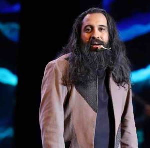 دانلود آهنگ خوابم برده روی شونه عاشق تو روزبه نعمت الهی