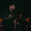 دانلود آهنگ چقدر تو لجنی دستامم نگیر محمد امیری و رامین تجنگی