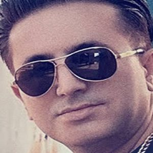 دانلود آهنگ مرتضی جعفرزاده زیر چتر