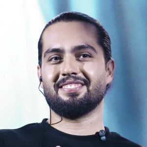 دانلود آهنگ د آخه مگه بچم من دلمو به تو یکی نمیدم قطعا حامیم