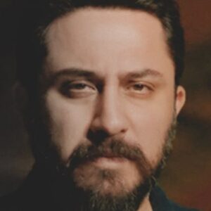 دانلود آهنگ روزبه بمانی چند سال از امشب بگذره