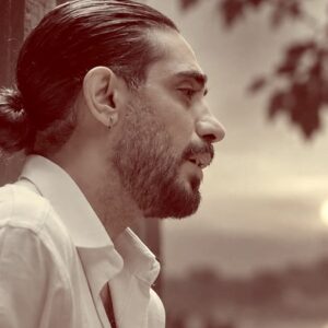 دانلود آهنگ کسری زاهدی عشق اول